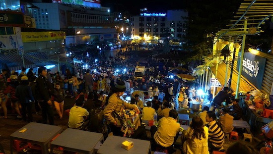 A scene from the night market that takes place every weekend in the heart of  Dalat. Photo by Ling Xin Sia