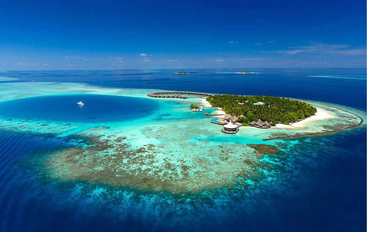 The Maldives is made up of more than 1,200 islands. Baros is one of them. 